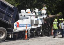 Lánctalpas finiserek Astec ROADTEC RP-195