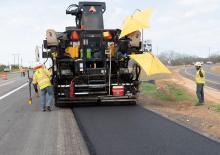 Lánctalpas finiserek Astec ROADTEC SP-200