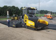 Lánctalpas finiserek Dynapac SD 2500 C 