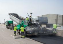 Lánctalpas finiserek Vögele Super 1800-3 SprayJet
