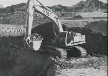 Lánctalpas kotrók John Deere Construction 290D