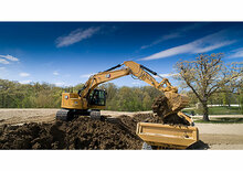 Lánctalpas kotrók Caterpillar 335