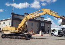 Lánctalpas kotrók John Deere Construction 790E