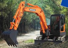 Lánctalpas kotrók Doosan DX 80 R