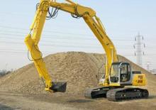 Lánctalpas kotrók New Holland E 215 LCM