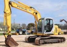 Lánctalpas kotrók New Holland E130