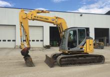 Lánctalpas kotrók New Holland E135 SRL