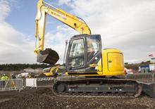 Lánctalpas kotrók New Holland E140C SR LC