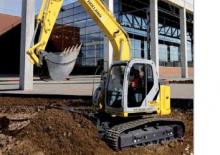 Lánctalpas kotrók New Holland E150 Blade Runner
