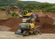 Lánctalpas kotrók Volvo EC210B