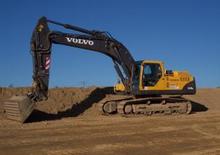 Lánctalpas kotrók Volvo EC360CNL
