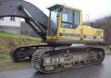 Lánctalpas kotrók Volvo EC390