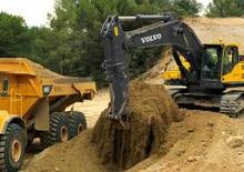 Lánctalpas kotrók Volvo EC460CHR
