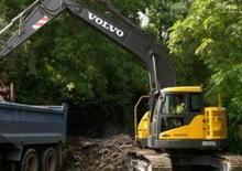 Lánctalpas kotrók Volvo ECR235CL