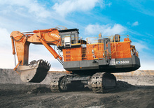 Lánctalpas kotrók Hitachi EX 5500-6