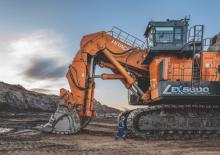 Lánctalpas kotrók Hitachi EX5600-7