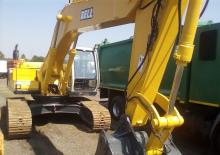 Lánctalpas kotrók Bell HD1023III