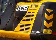 Lánctalpas kotrók JCB JS 130 LC