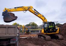 Lánctalpas kotrók JCB JS130 LC