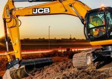 Lánctalpas kotrók JCB JS300 LC