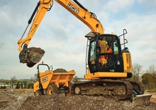 Lánctalpas kotrók JCB JZ 140 L