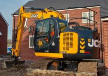 Lánctalpas kotrók JCB JZ140