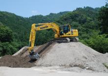 Lánctalpas kotrók Komatsu PC210LCi-10