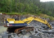Lánctalpas kotrók Komatsu PC300-3