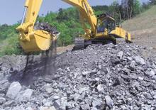 Lánctalpas kotrók Komatsu PC650-5