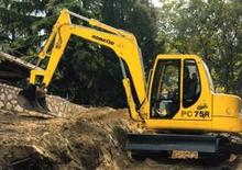 Lánctalpas kotrók Komatsu PC75R-2