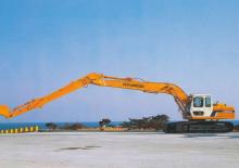 Lánctalpas kotrók Hyundai R 200LCLR