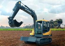 Lánctalpas kotrók Hyundai R85A SMART