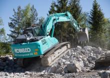 Lánctalpas kotrók Kobelco SK 300 NLC 10