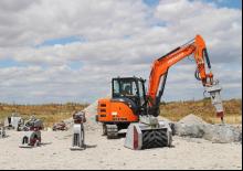 Lánctalpas kotrók Hitachi ZX65USB-5A