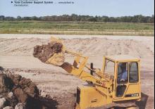 Lánctalpas rakodók Caterpillar 935B