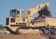 Lánctalpas rakodók Caterpillar 963