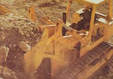 Lánctalpas rakodók John Deere Construction JD850