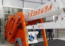 Lánctalpas teleszkópgémes munkaállványok Easy Lift R360WBA 