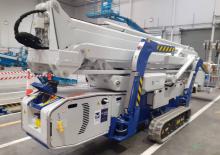 Lánctalpas töretőgémes munkaállványok Falcon Lifts FS 330 Z