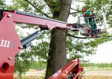 Lánctalpas töretőgémes munkaállványok Hinowa Lightlift 14.70 IIIS