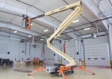 Lánctalpas töretőgémes munkaállványok JLG X770AJ