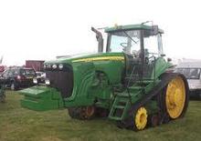 Lánctalpas traktorok John Deere 8520 T
