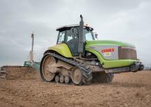 Lánctalpas traktorok Claas Challenger 35 Turbo