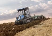 Lánctalpas traktorok New Holland TK4.90M