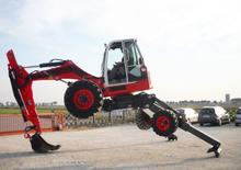 Lépegető kotrógépek EUROMACH R 65