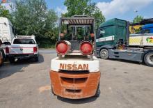 LPG targoncák Nissan BF 03 A 35 U