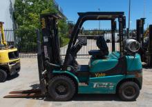 LPG targoncák Yale GLP25RK