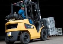 LPG targoncák Caterpillar GP25N 