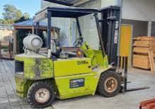 LPG targoncák Clark GPM 25 L