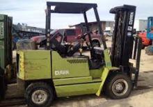 LPG targoncák Clark GPS 30